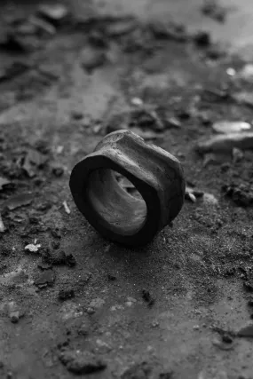 Absence Medium Ring