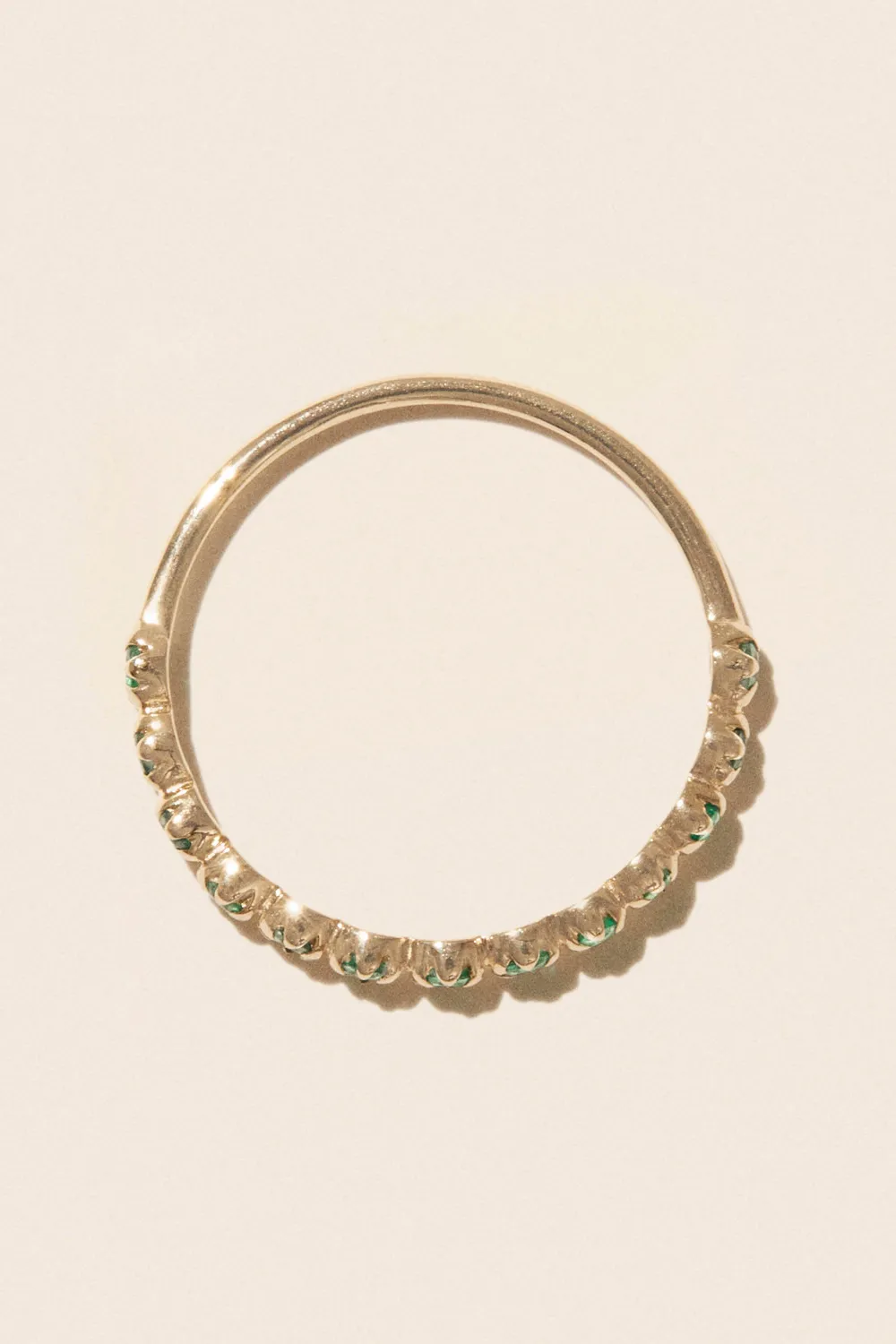 Ava N°2 Ring with Emeralds in Yellow Gold