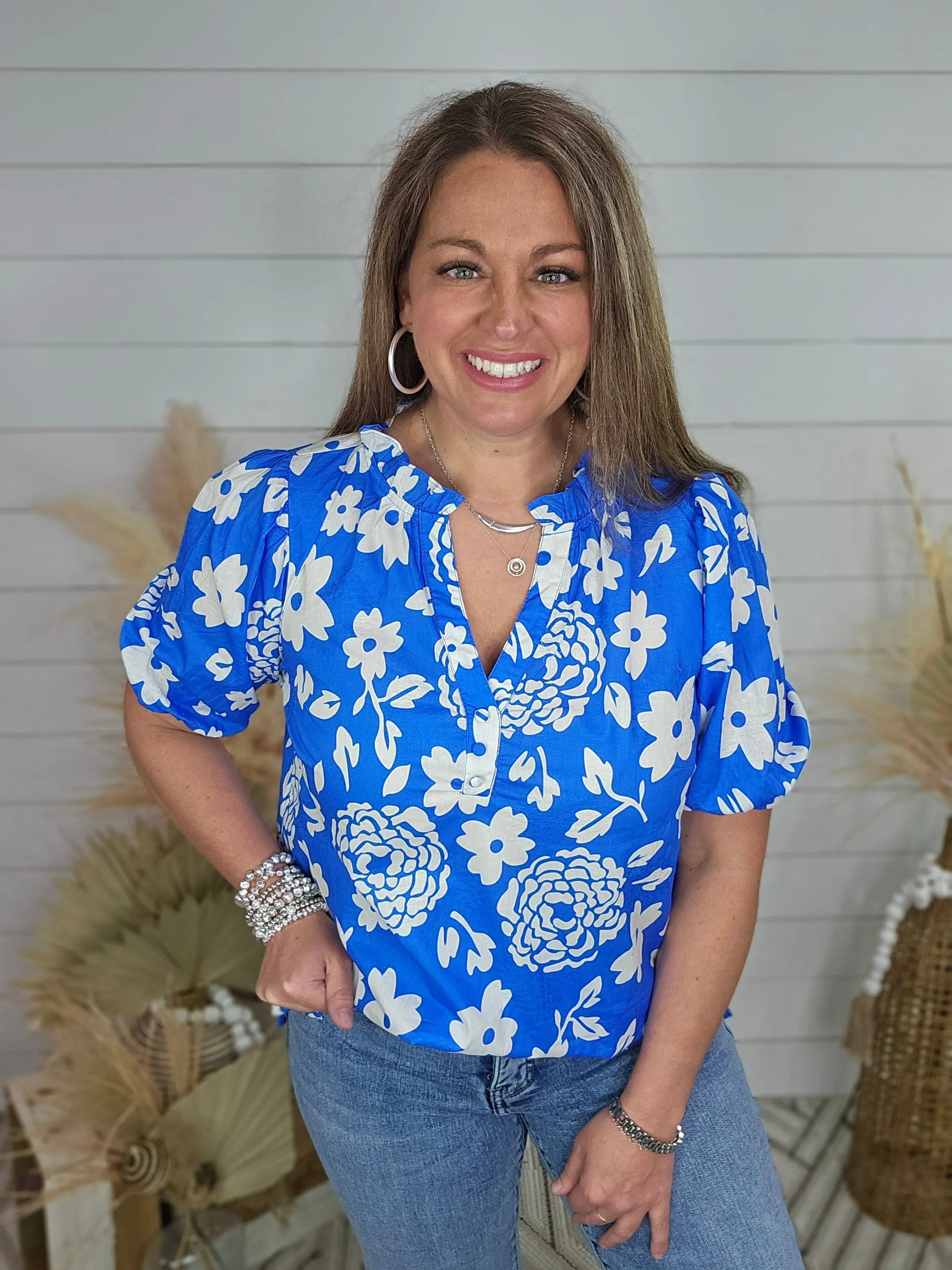 BLUE/WHITE FLORAL V NECK  COTTON TOP