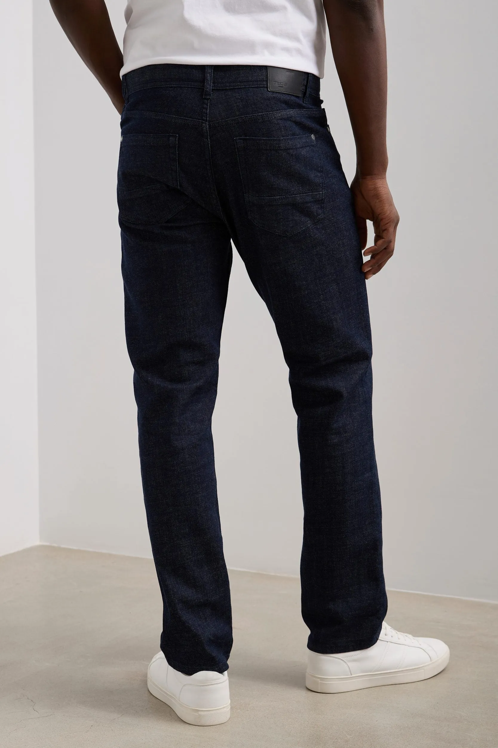 Comfort fit five pocket jeans