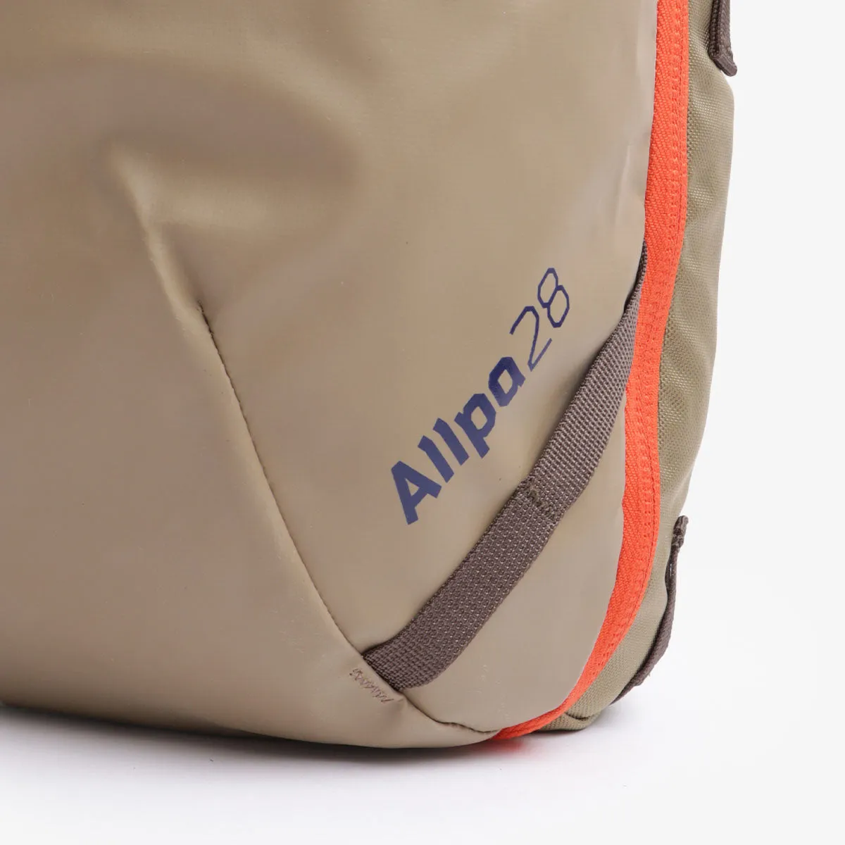 Cotopaxi Allpa 28L Travel Pack