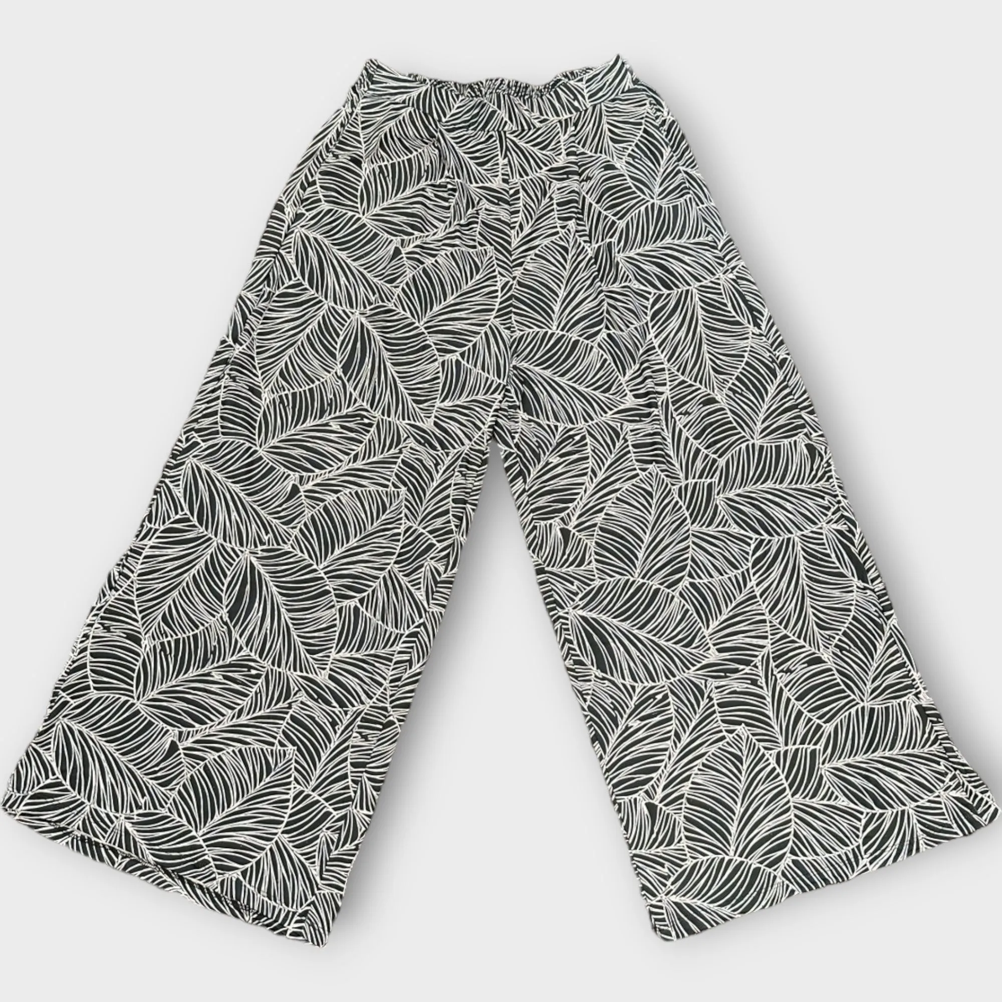 Island Design Breathable Wide Pants - 95％Polyester ＆ 5％ Spandex