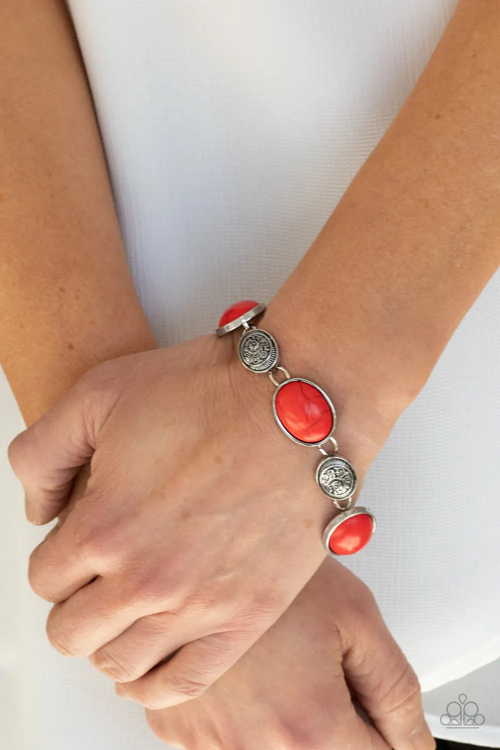 Paparazzi Cactus Country - Red Bracelet