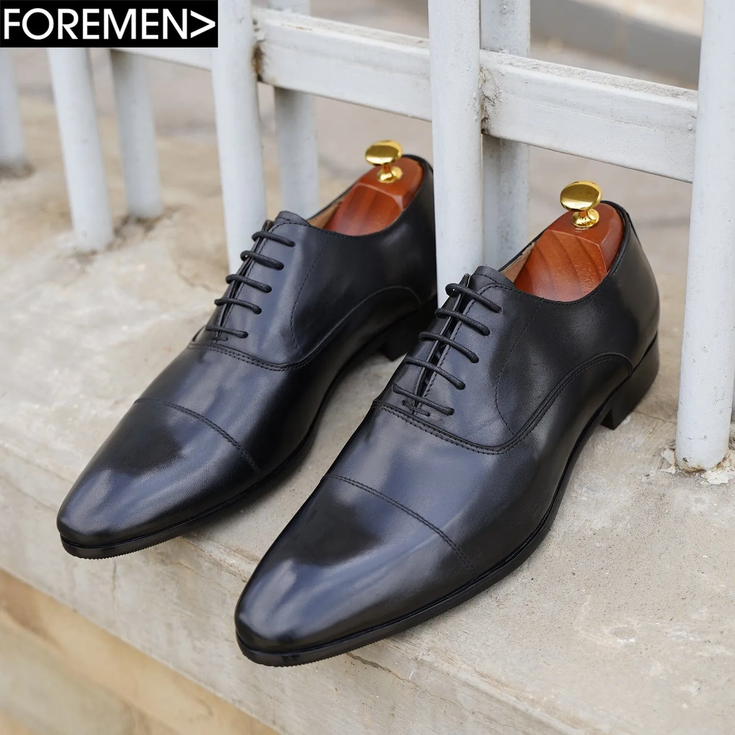 VIENNA CLASSIC | Black Oxfords